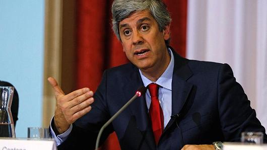 Portuguese Finance Minister Mario Centeno gestures as he speaks during a press conference to present the state budget in Lisbon on February 5, 2016.