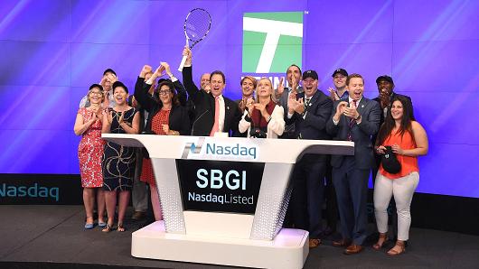 Sinclair Broadcast Group's subsidiary Tennis Channel rings the NASDAQ bell, led by President Ken Soloman.