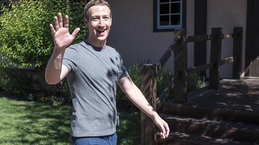 Mark Zuckerberg, chief executive officer and founder of Facebook Inc., waves after the morning session during the Allen & Co. conference in Sun Valley, Idaho, U.S., on Thursday, July 13, 2017.