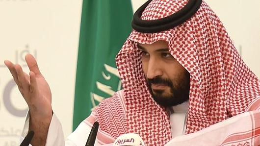 Mohammed bin Salman gestures during a press conference in Riyadh, on April 25, 2016