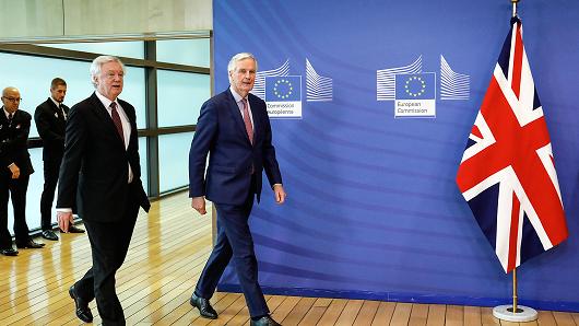 David Davis, U.K. exiting the European Union (EU) secretary, left, and Michel Barnier, chief negotiator for the European Union (EU).