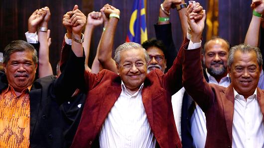 Mahathir Mohamad, former Malaysian prime minister and opposition candidate for Pakatan Harapan (Alliance of Hope) reacts during a news conference after general election, in Petaling Jaya, Malaysia, May 9, 2018.