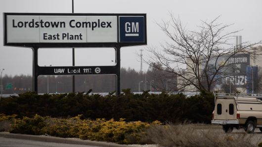 An exterior view of the GM Lordstown Plant on November 26, 2018 in Lordstown, Ohio. GM said it would end production at five North American plants including Lordstown, and cut 15 percent of its salaried workforce. The GM Lordstown Plant assembles the Chevy Cruz.