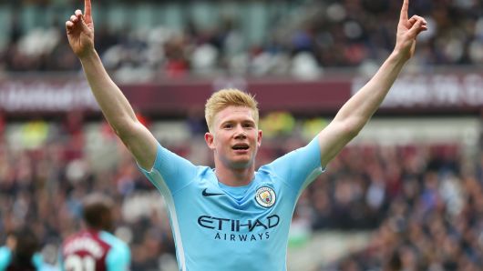 Kevin De Bruyne of Manchester City celebrates during the Premier League match between West Ham United and Manchester City at London Stadium on April 29, 2018 in London, England.
