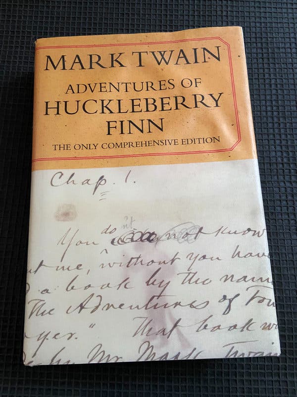 Mark Twain had sent the first half of his draft of “Adventures of Huckleberry Finn” to Ms. Testa’s grandfather in 1887. She discovered it in her attic in 1990.