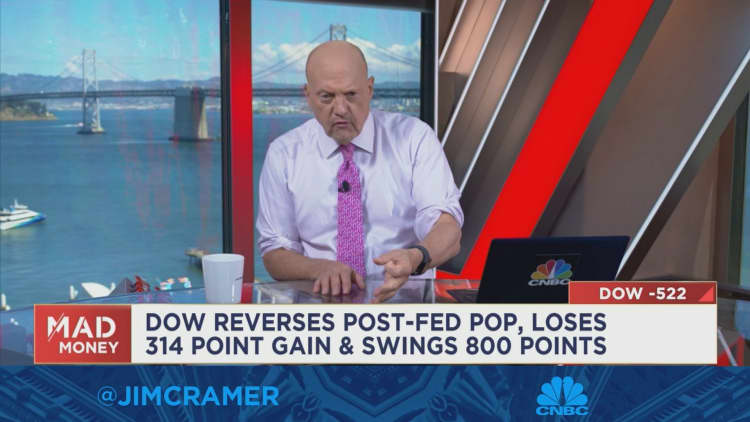 Jim Cramer breaks down the two broad camps emerging as the Fed battles inflation
