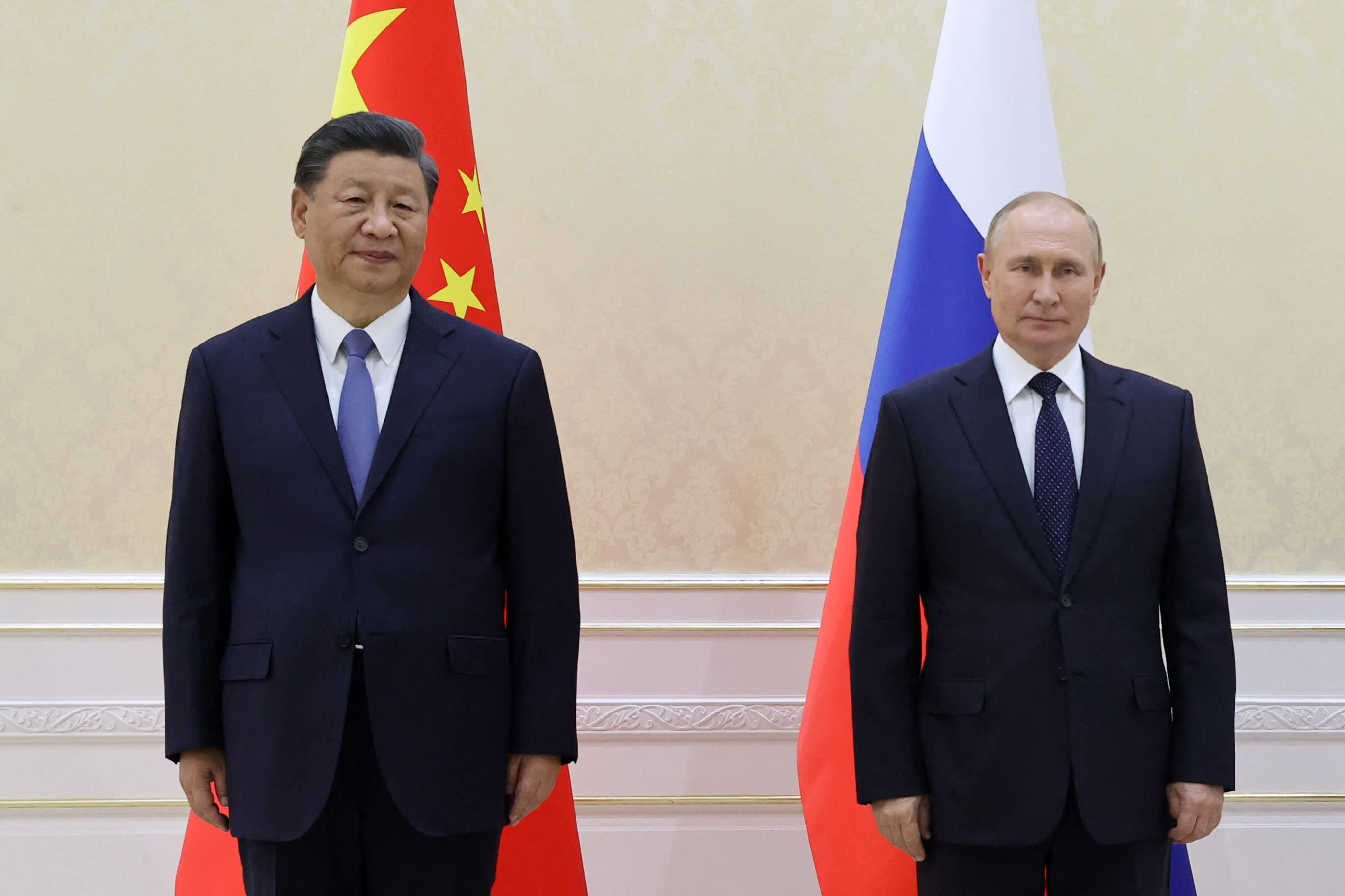Cramer: It's the Fed versus China and Putin and stocks hang perilously in the balance