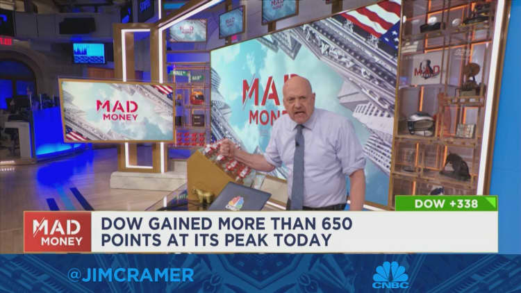 Don't 'rent' stocks in this treacherous market, Jim Cramer warns