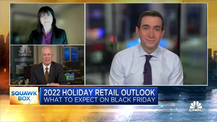 Consumers are going to shop in record numbers over the holidays, says National Retail Federation CEO