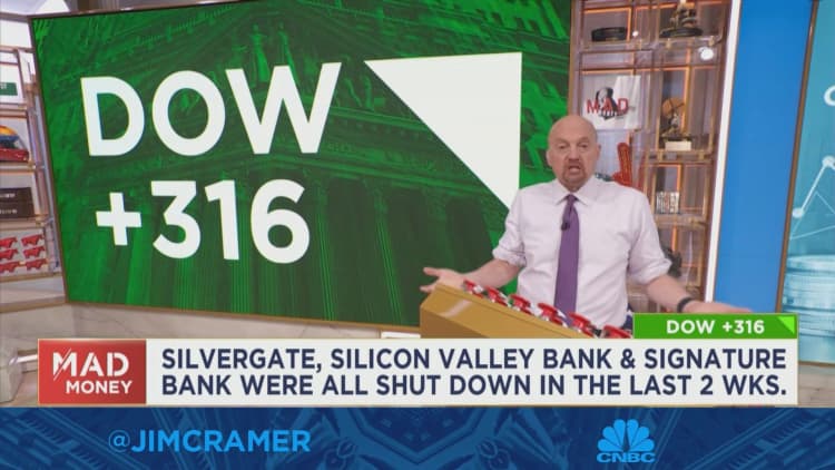 Cramer decides to 'accentuate the positive' in these markets