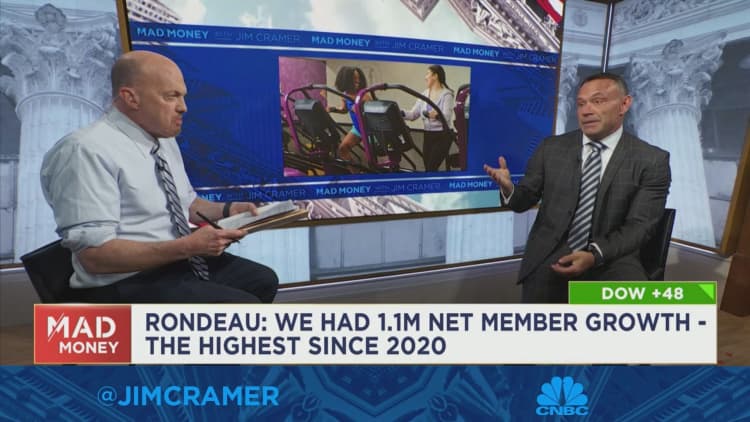 Planet Fitness CEO Chris Rondeau joins Jim Cramer to talk quarterly results